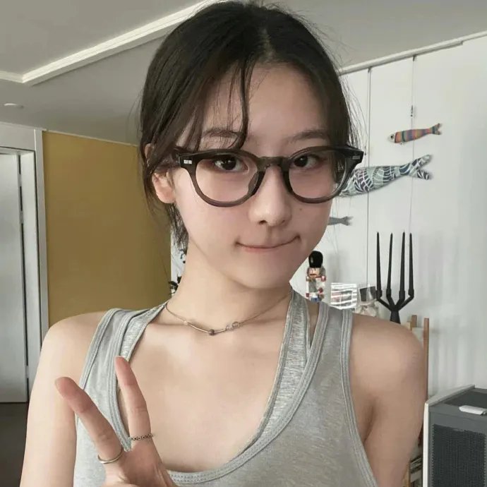 能人于四